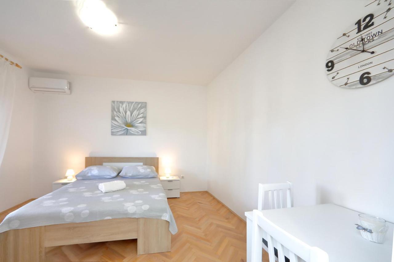 Apartmani Jagoda Bibinje Exterior photo
